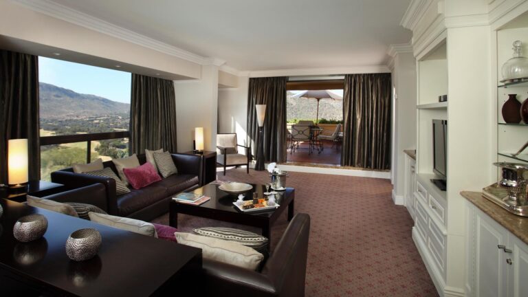 3 Day Sun City Cascades 5-Star Safari